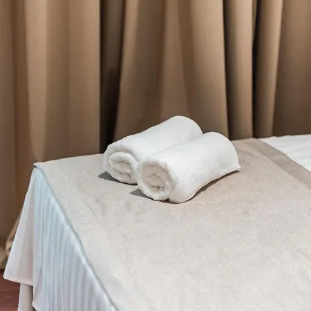 Kingdom Family Apartment's Center Lejlighedshotel Durrës