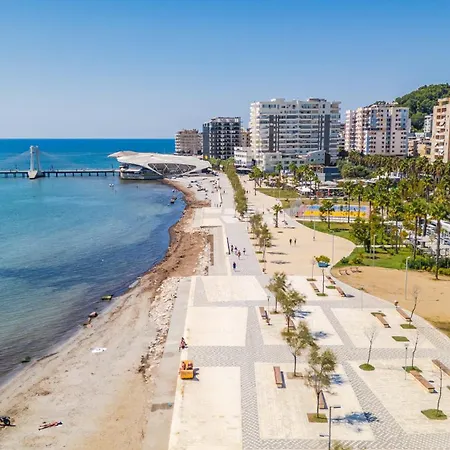 Kingdom Family Apartment's Center Lejlighedshotel Durrës