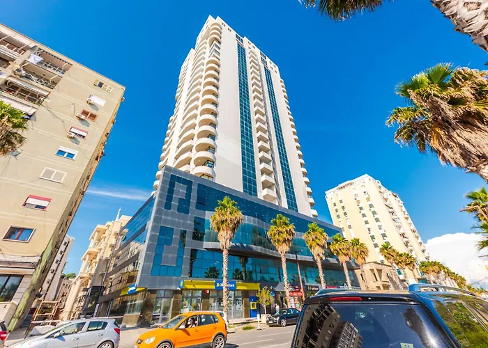 Kingdom Family Apartment's Center Aparthotel