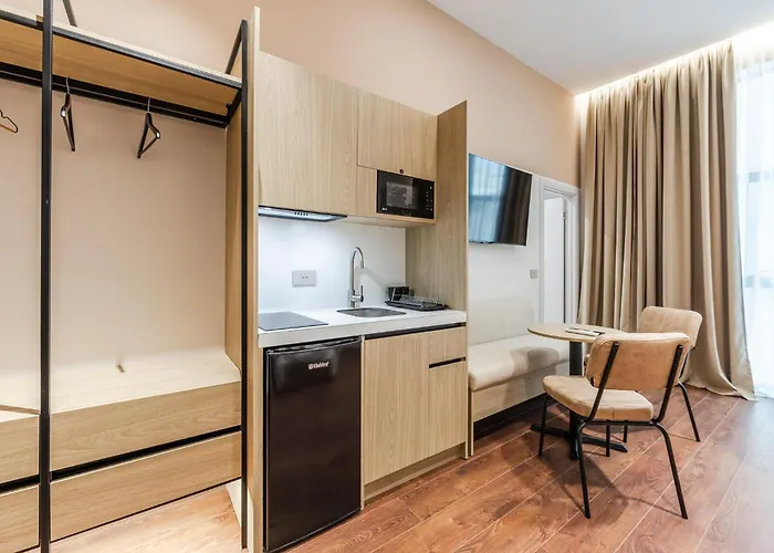 Kingdom Family Apartment's Center Aparthotel Durrës