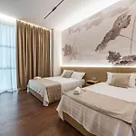 Aparthotel Kingdom Family Apartment's Center *
