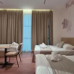 Kingdom Family Apartment's Center Durrës