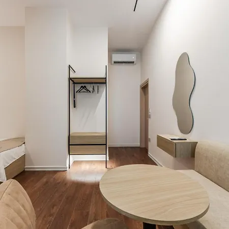 아파트호텔 Kingdom Family Apartment's Center Durrës