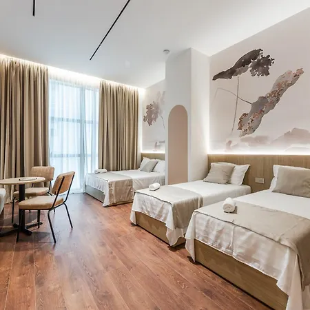 Kingdom Family Apartment's Center 아파트호텔 Durrës