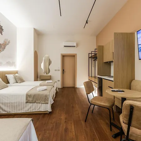 아파트호텔 Kingdom Family Apartment's Center Durrës