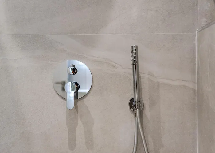 Kingdom Family Apartment's Center * Durrës